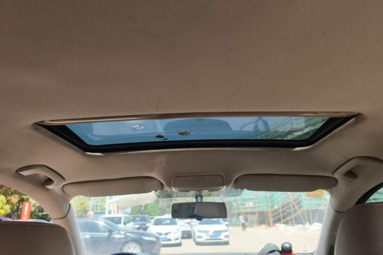 Used Skoda Superb 2012 1.8TSI Automatic Elegant Edition Headliner