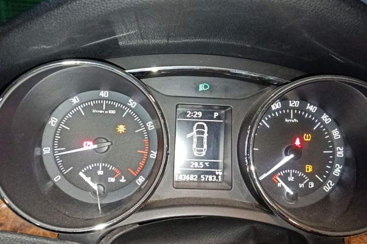 Used Skoda Superb 2012 1.8TSI Automatic Prestige Edition Instrument Cluster