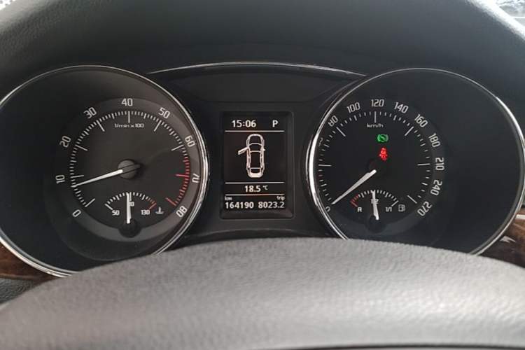 Used Skoda Superb 2012 1.8TSI Automatic Prestige Edition Instrument Cluster