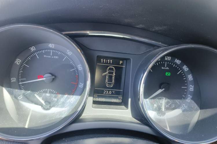Used Skoda Superb 2012 1.8TSI Automatic Elegant Edition Instrument Cluster