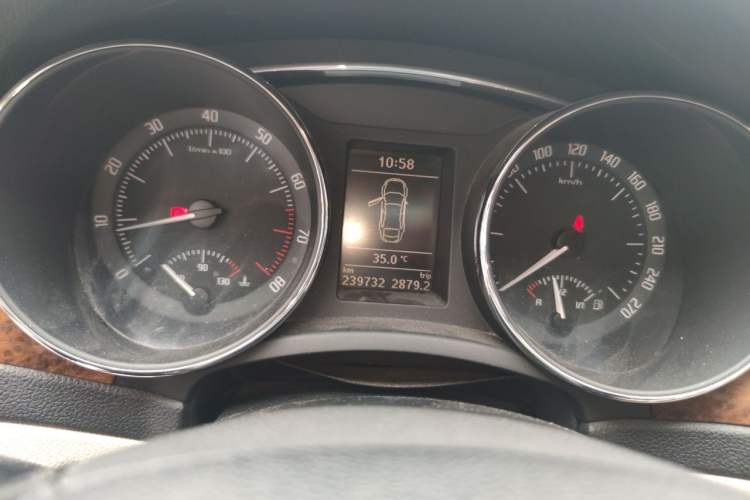 Used Skoda Superb 2012 1.8TSI Manual Elegant Edition Instrument Cluster