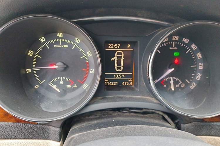 Used Skoda Superb 2012 1.8TSI Automatic Prestige Edition Instrument Cluster