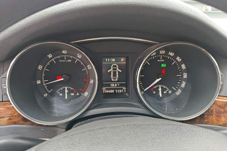 Used Skoda Superb 2012 1.8TSI Automatic Elegant Edition Instrument Cluster