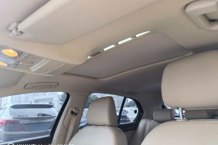 Used Skoda Superb 2012 1.8TSI Automatic Elegant Edition Interior 5