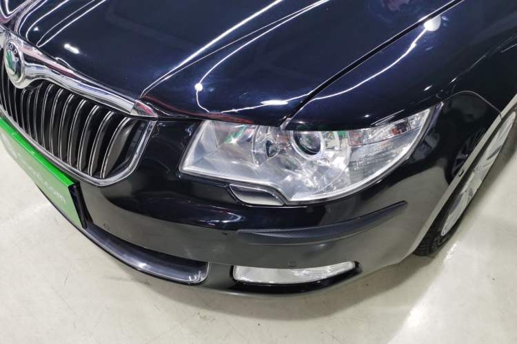 Used Skoda Superb 2012 1.8TSI Automatic Elegant Edition Left Front Headlight