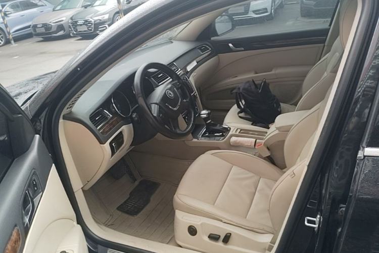 Used Skoda Superb 2012 1.8TSI Automatic Prestige Edition Left Front Seat