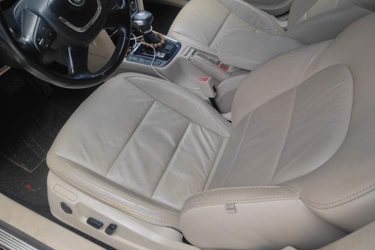 Used Skoda Superb 2012 1.8TSI Automatic Prestige Edition Left Front Seat