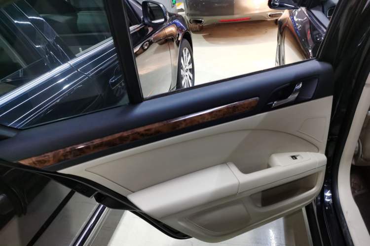Used Skoda Superb 2012 1.8TSI Automatic Elegant Edition Left Rear Door Interior