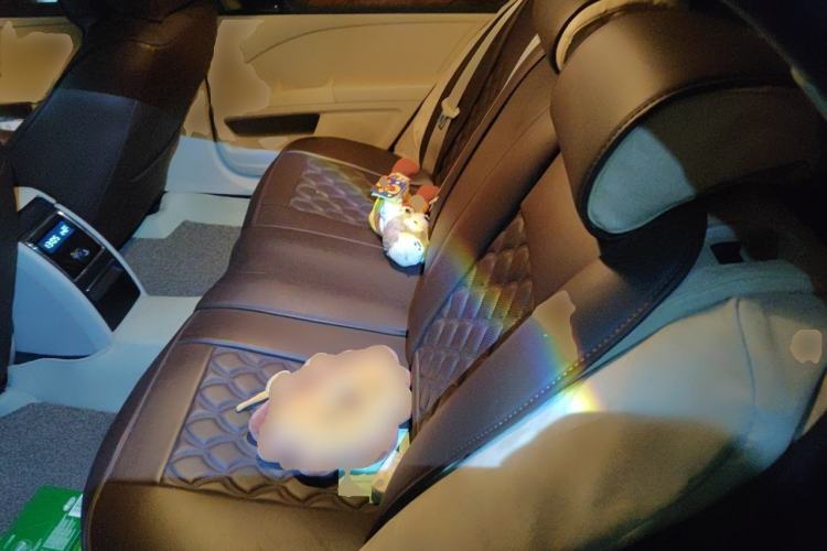 Used Skoda Superb 2012 1.8TSI Automatic Elegant Edition Left Rear Seat