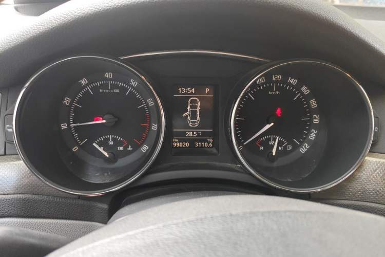Used Skoda Superb 2012 1.8TSI Automatic Prestige Edition Odometer Close Up