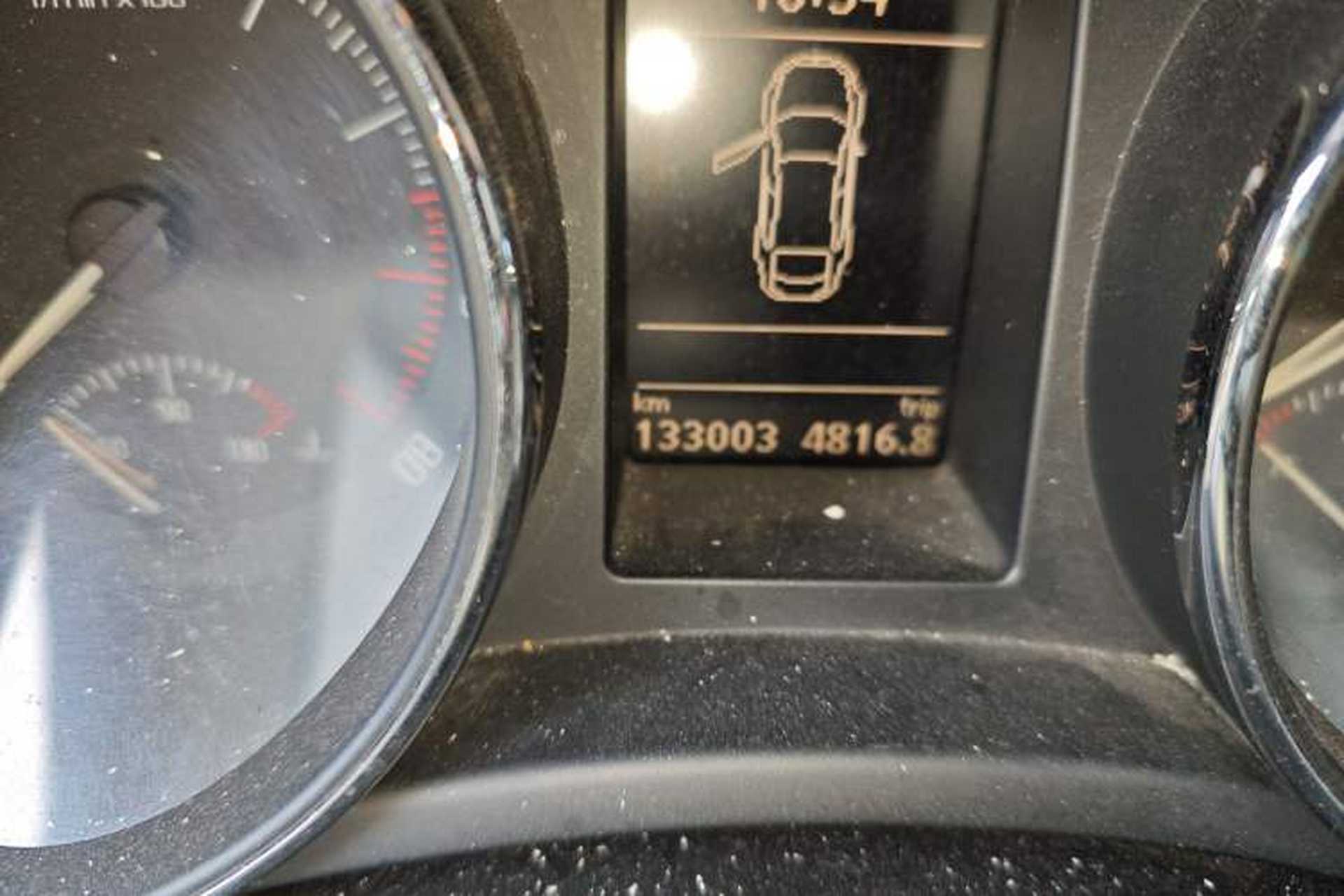 Used Skoda Superb 2012 1.8TSI Automatic Elegant Edition Odometer Close Up