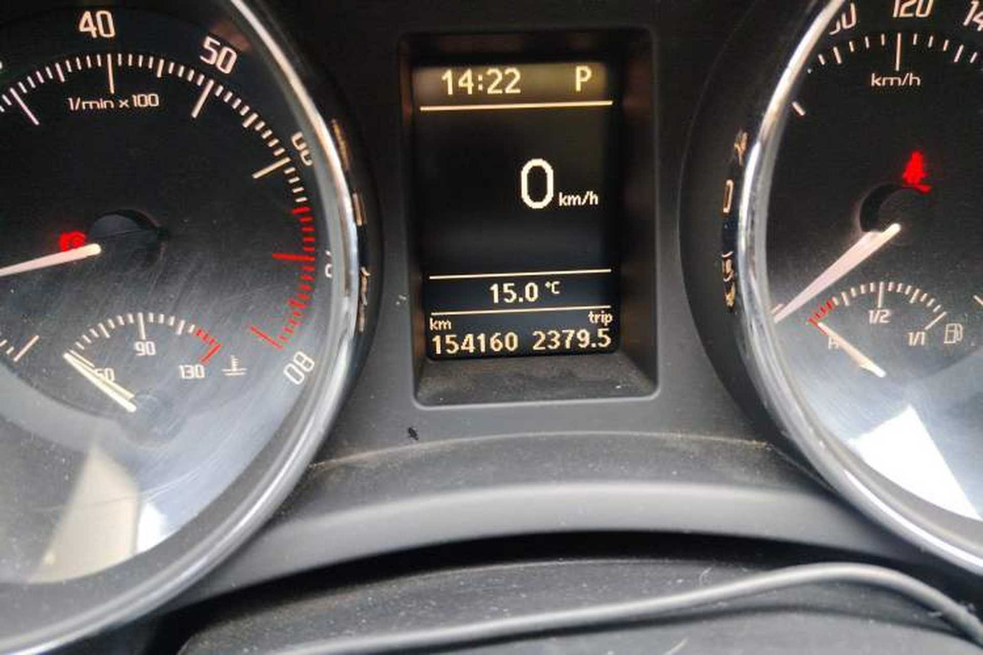 Used Skoda Superb 2012 1.8TSI Automatic Elegant Edition Odometer Close Up