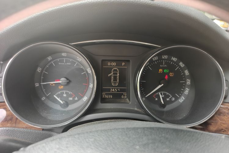 Used Skoda Superb 2012 1.8TSI Automatic Elegant Edition Odometer Close Up