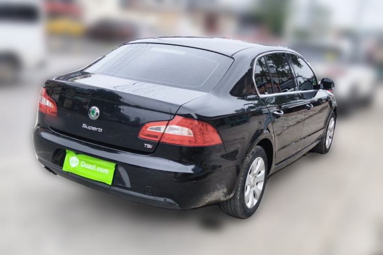 Used Skoda Superb 2012 1.4TSI DSG Zhiya Edition Rear Right 45 Deg