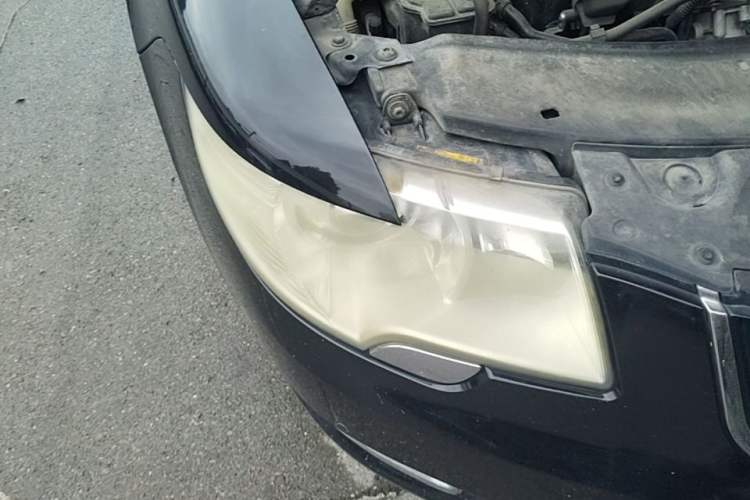 Used Skoda Superb 2012 1.8TSI Automatic Prestige Edition Right Front Headlight
