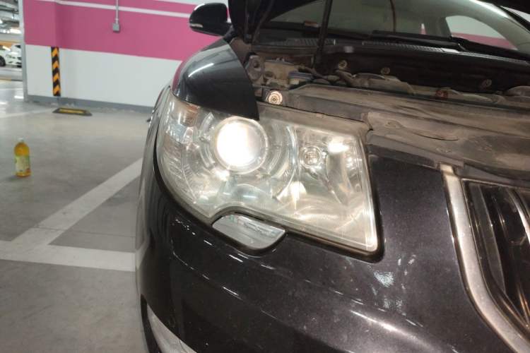 Used Skoda Superb 2012 1.4TSI DSG Elegant Edition Right Front Headlight