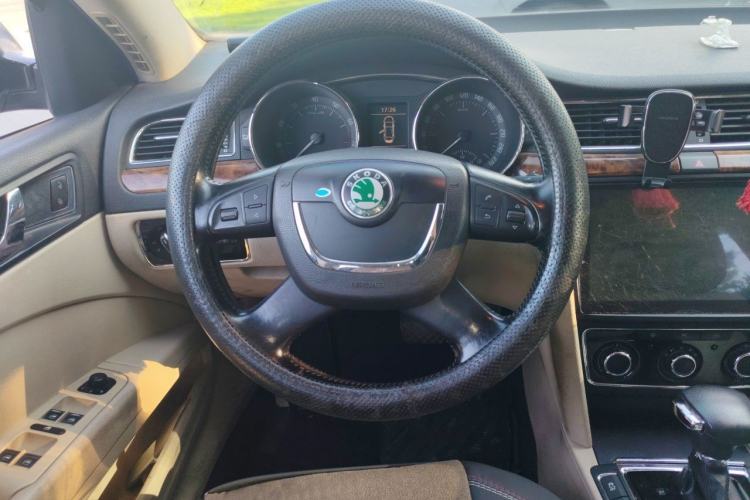 Used Skoda Superb 2012 1.8TSI Automatic Elegant Edition Steering Wheel