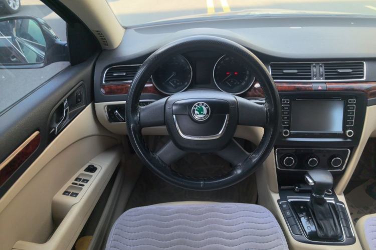 Used Skoda Superb 2012 1.8TSI Automatic Elegant Edition Steering Wheel