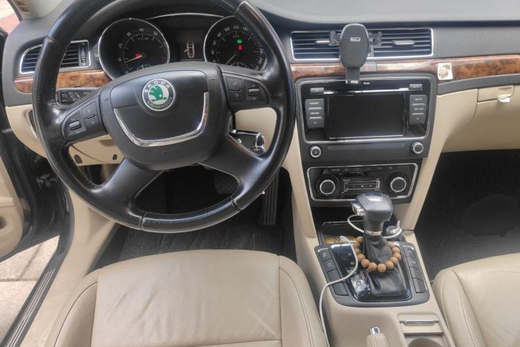 Used Skoda Superb 2012 1.8TSI Automatic Prestige Edition Steering Wheel