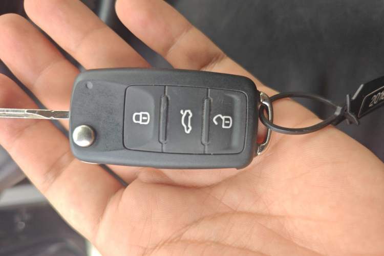 Used Skoda Superb 2012 1.4TSI DSG Elegant Edition Vehicle Key