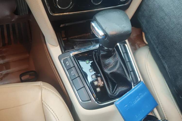Used Skoda Superb 2012 1.8TSI Automatic Elegant Edition Vehicle Key