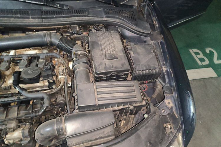 Used Skoda Superb 2012 1.8TSI Automatic Prestige Edition Engine Bay Left