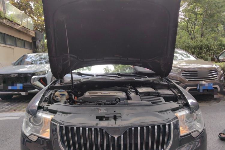 Used Skoda Superb 2012 1.8TSI Automatic Prestige Edition Engine Bay