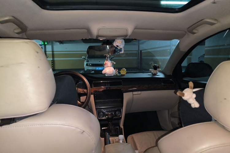 Used Skoda Superb 2012 1.8TSI Automatic Prestige Edition Headliner