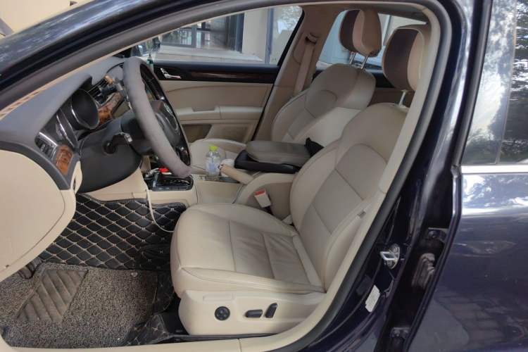 Used Skoda Superb 2012 1.8TSI Automatic Prestige Edition Left Front Seat