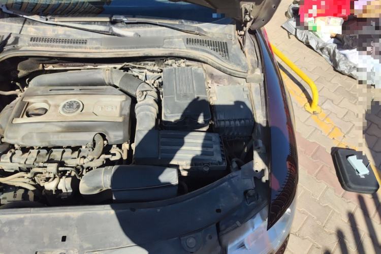 Used Skoda Superb 2012 1.8TSI Automatic Elegant Edition Engine Bay Left