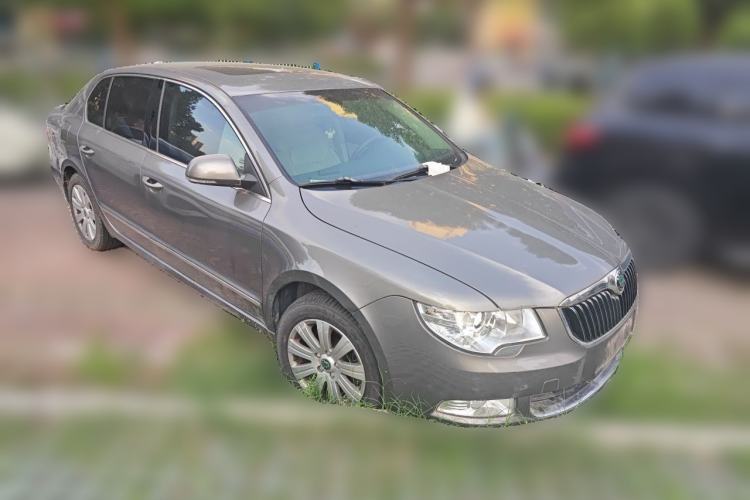 Used Skoda Superb 2012 1.8TSI Automatic Elegant Edition Front Right 45 Deg