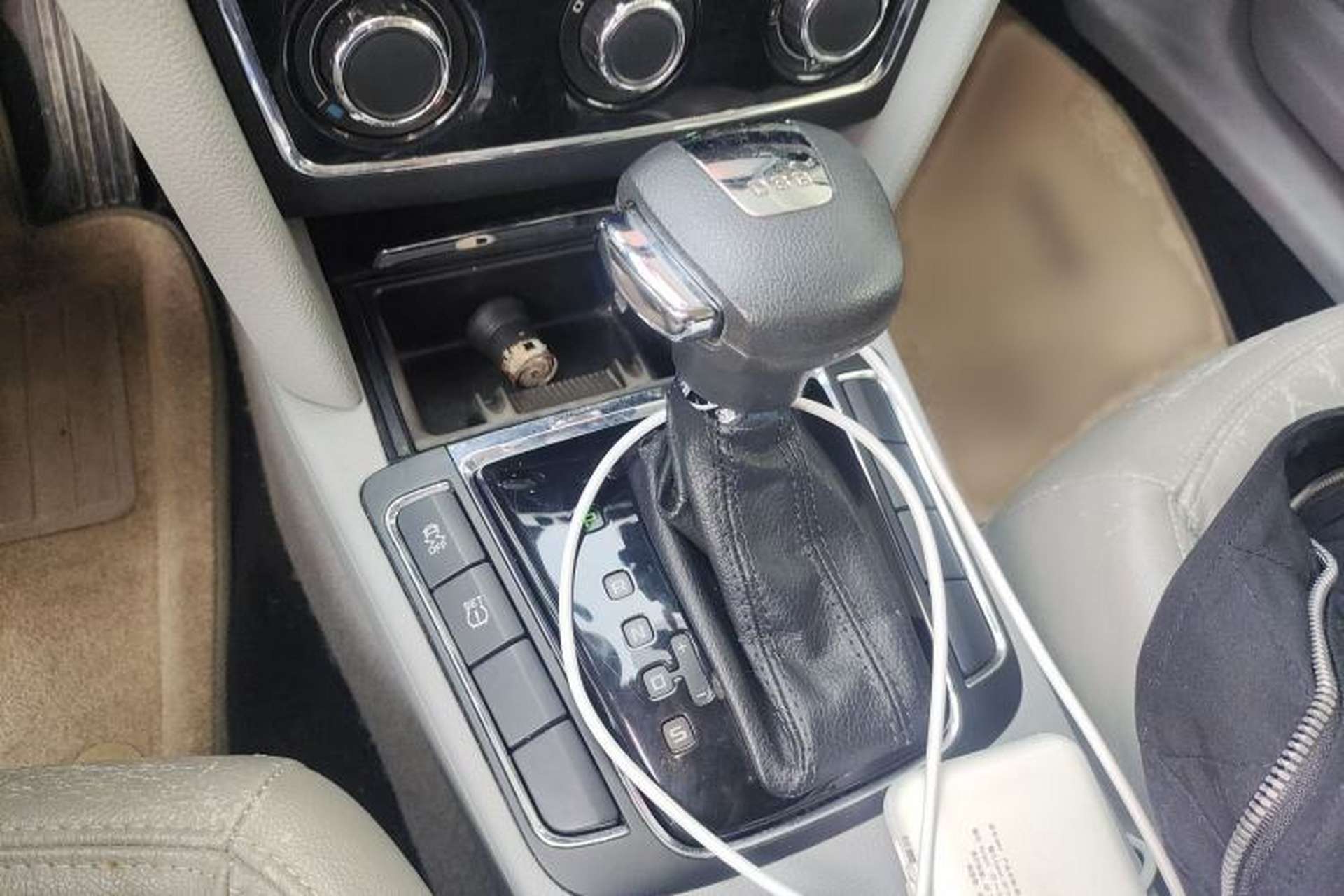 Used Skoda Superb 2012 1.4TSI DSG Zhiya Edition Gear Lever