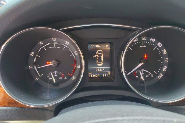 Used Skoda Superb 2012 1.8TSI Automatic Prestige Edition Instrument Cluster