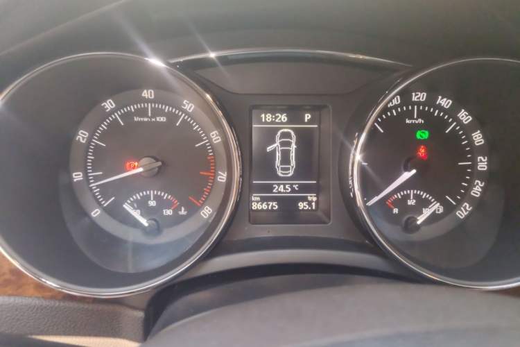Used Skoda Superb 2012 1.4TSI DSG Elegant Edition Instrument Cluster
