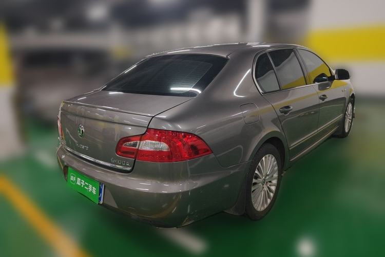 Used Skoda Superb 2012 1.4TSI DSG Zhiya Edition Rear Right 45 Deg