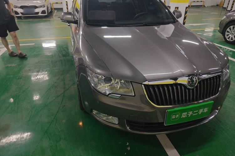 Used Skoda Superb 2012 1.4TSI DSG Zhiya Edition Right Front Headlight