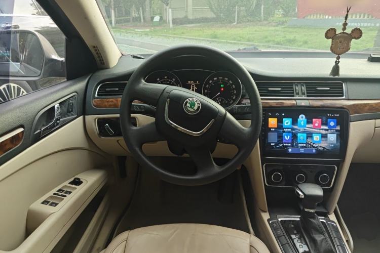 Used Skoda Superb 2012 1.8TSI Automatic Elegant Edition Steering Wheel