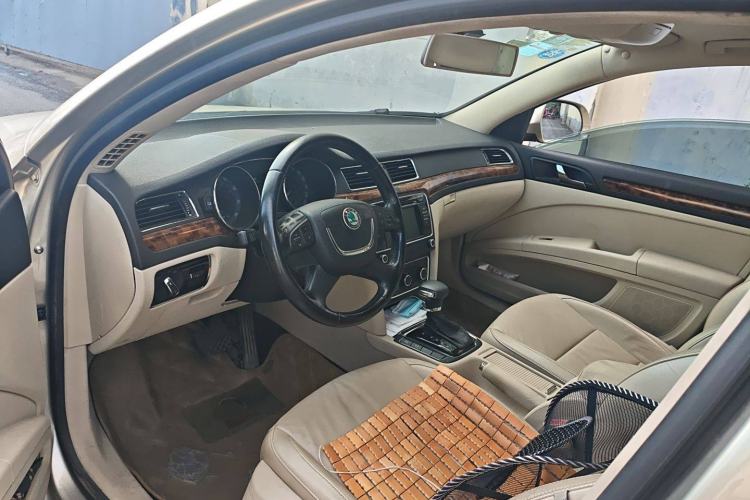Used Skoda Superb 2012 1.8TSI Automatic Elegant Edition Driver Seat