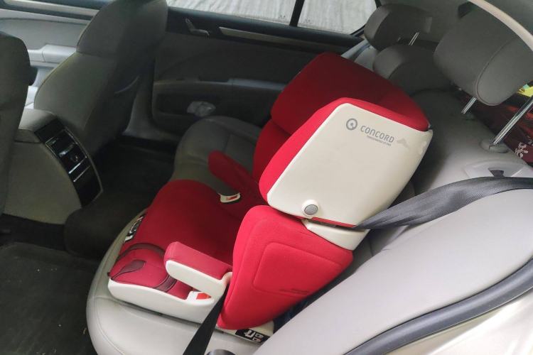 Used Skoda Superb 2012 1.8TSI Automatic Prestige Edition Left Rear Seat