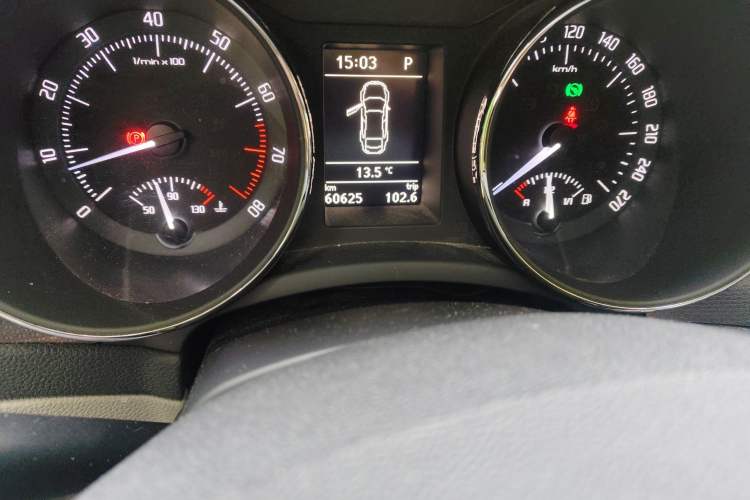 Used Skoda Superb 2012 1.8TSI Automatic Prestige Edition Odometer Close Up