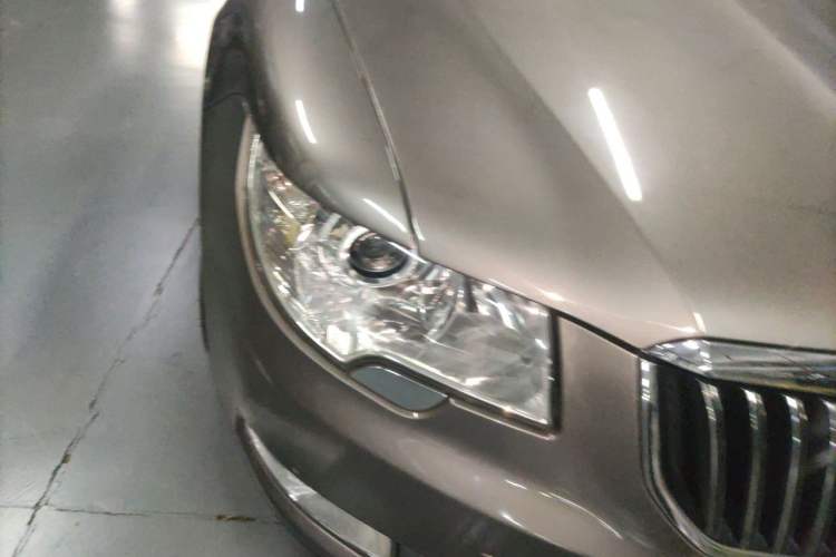 Used Skoda Superb 2012 1.4TSI DSG Elegant Edition Right Front Headlight