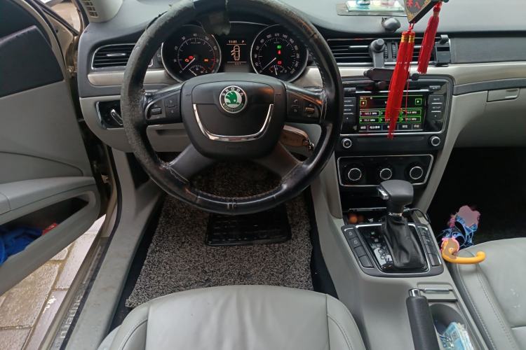 Used Skoda Superb 2012 1.8TSI Automatic Elegant Edition Steering Wheel