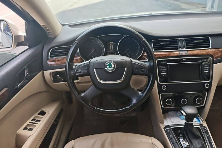 Used Skoda Superb 2012 1.8TSI Automatic Elegant Edition Steering Wheel