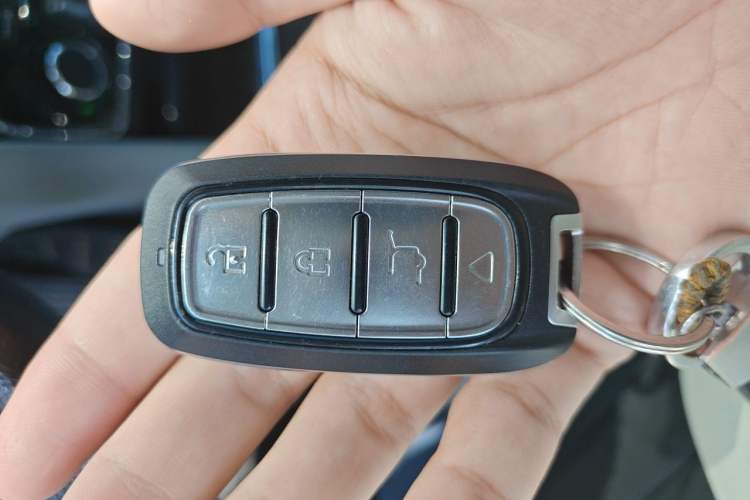 Used Skoda Superb 2012 2.0 TSI Automatic Luxury Edition Vehicle Key