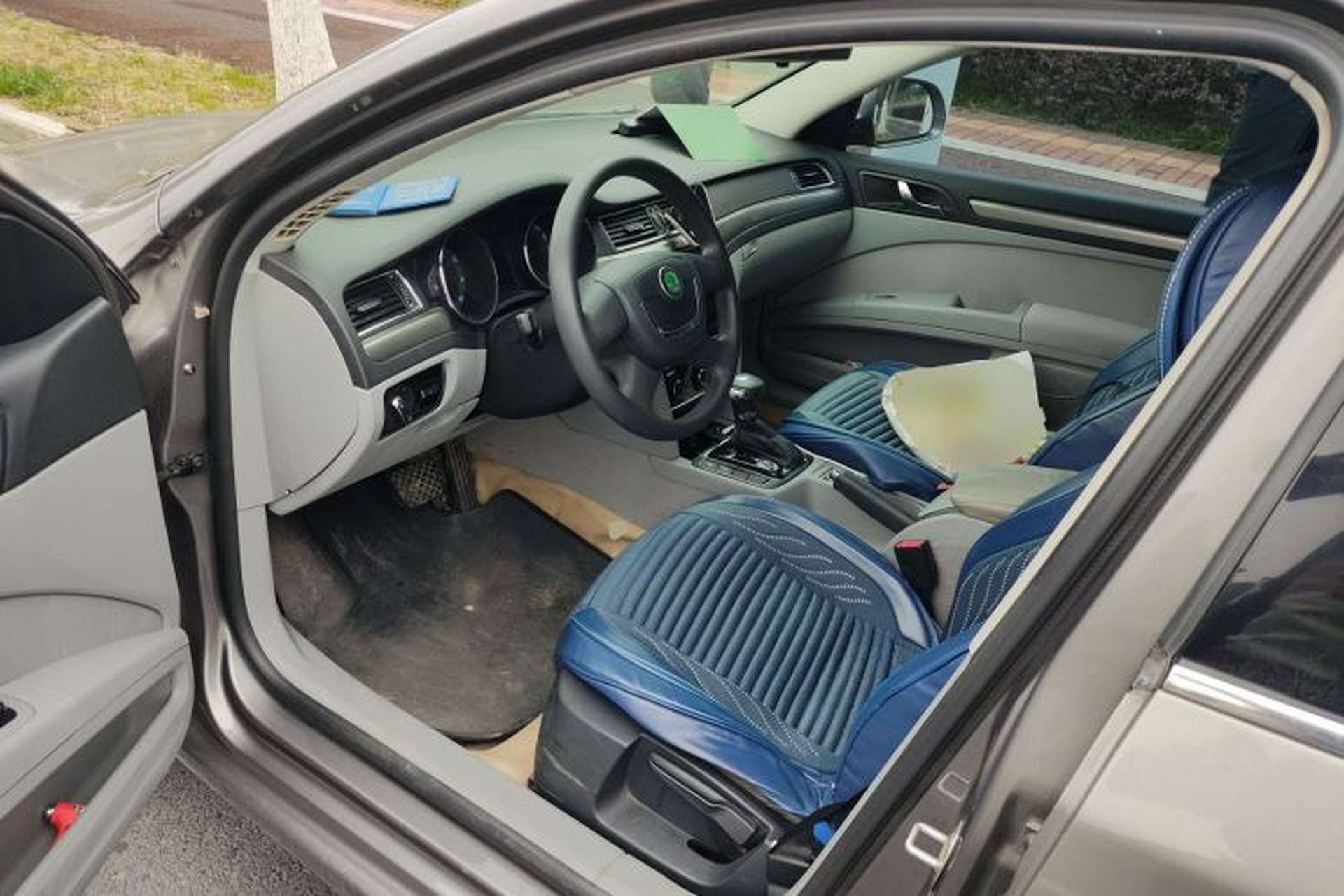 Used Skoda Superb 2012 1.4TSI DSG Zhiya Edition Driver Seat