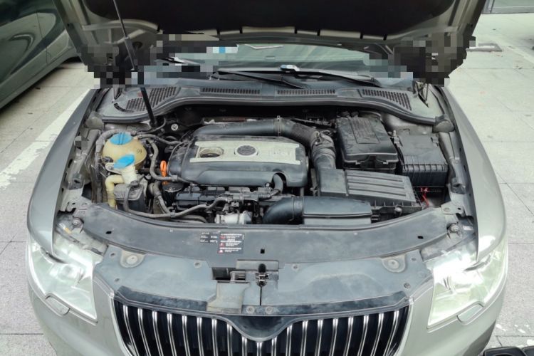 Used Skoda Superb 2012 1.8TSI Automatic Prestige Edition Engine Bay