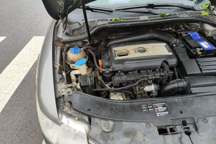 Used Skoda Superb 2012 1.8TSI Automatic Elegant Edition Engine Bay Right