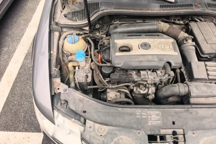 Used Skoda Superb 2012 1.8TSI Manual Elegant Edition Engine Bay Right
