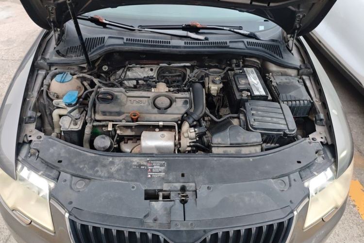 Used Skoda Superb 2012 1.4TSI DSG Zhiya Edition Engine Bay