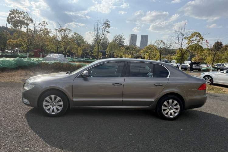 Used Skoda Superb 2012 1.8TSI Automatic Prestige Edition Exterior 3